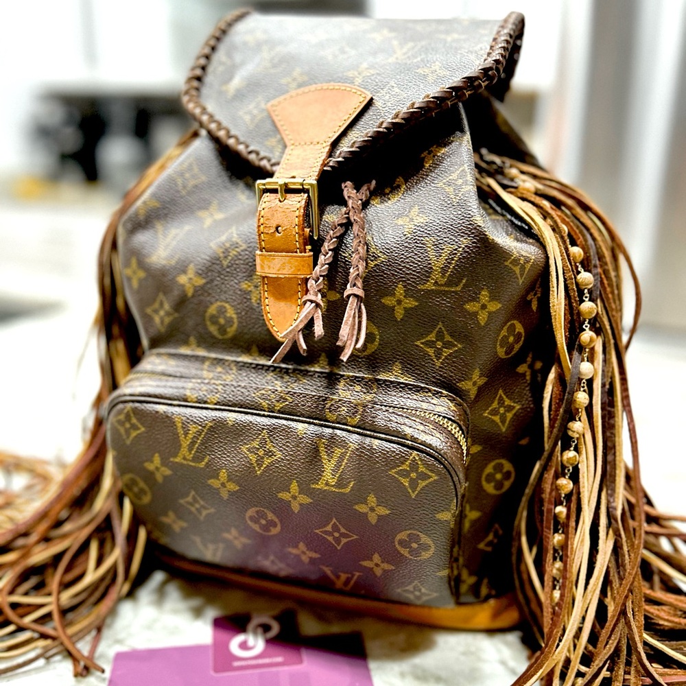 Louis Vuitton Authentic Customized GM Monogram Backpack From Vintage Boho - Picture 4 of 17